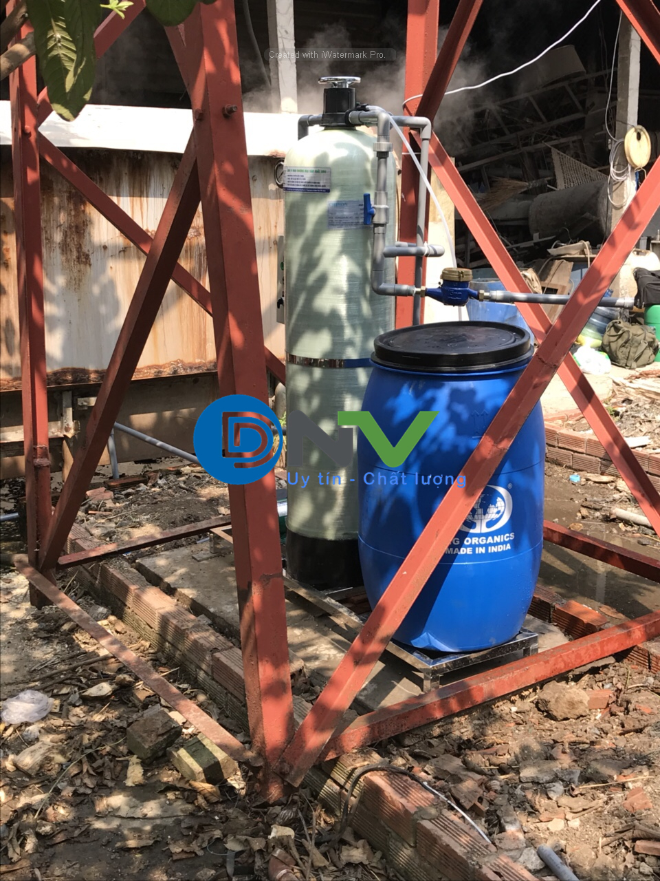 Thiết bị làm mềm nước